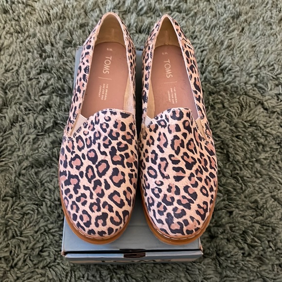 Leopard Toms Shoes - Picture 1 of 6